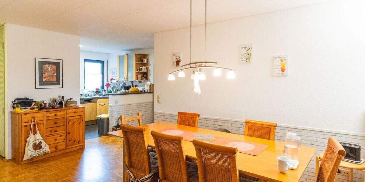 Etagenwohnung Bischofsheim - 5 Zimmer, 166 m&sup2;, 430.000&euro; | Angebot:24267748