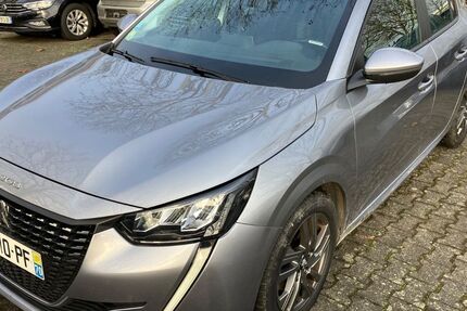 Peugeot 208 200.000 km 6.902 € Hofheim am Taunus 65719