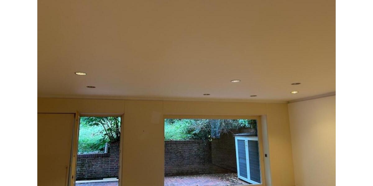 Etagenwohnung Kronberg im Taunus - 2 Zimmer, 83 m&sup2;, 1.100&euro; | Angebot:21154914