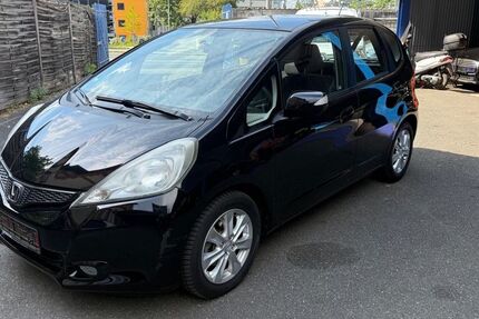 Honda Jazz 57.577 km 5.999 &euro; Wiesbaden 65189