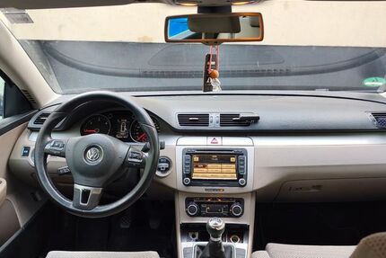 VW Passat 338.652 km 1.950 &euro; Kelsterbach 65451