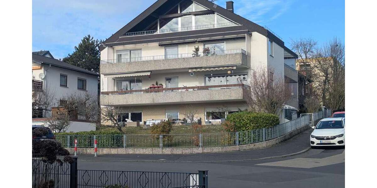 Haus zum Kaufen in Wiesbaden 1.550.000 € 438 m² 15 zimmer