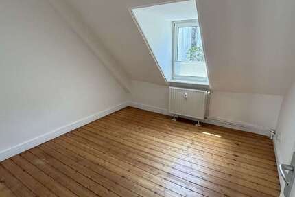 Wohnung Wiesbaden Klarenthal - 2 Zimmer, 47 m&sup2;, 195.000&euro; | Angebot:26876531