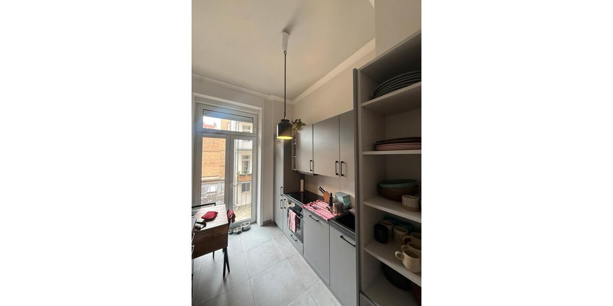 Etagenwohnung Wiesbaden Nordost - 4 Zimmer, 100 m&sup2;, 1.990&euro; | Angebot:26604135