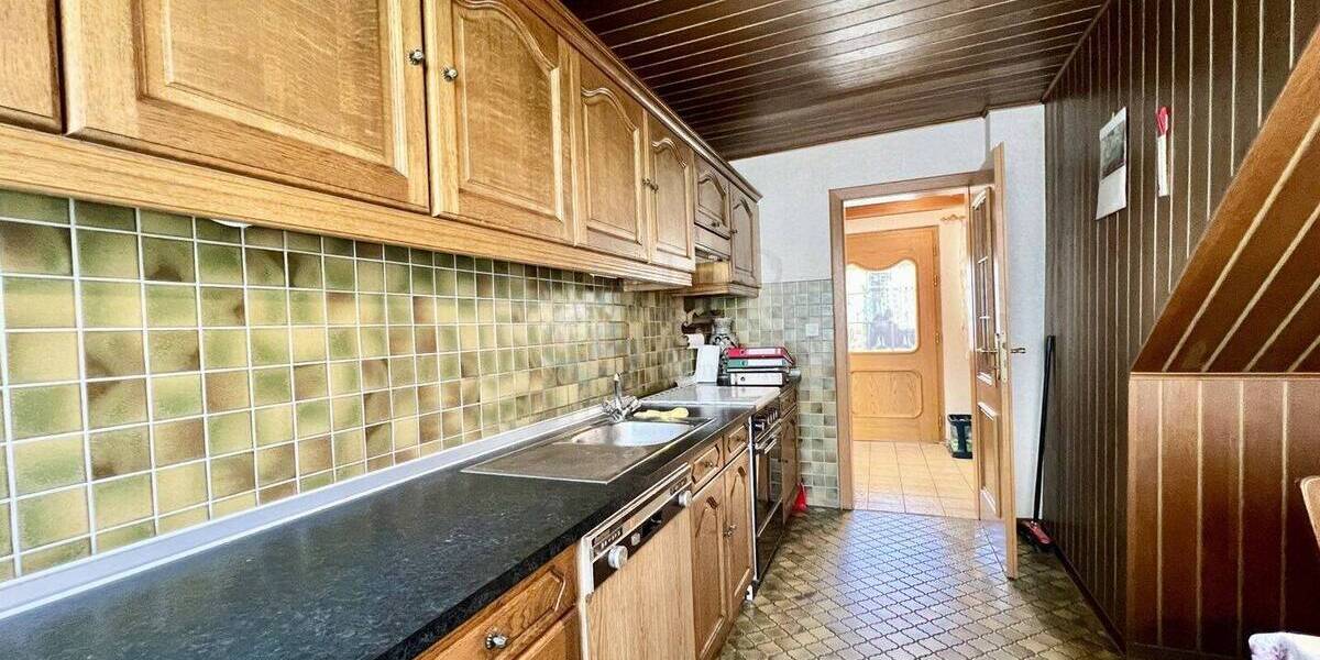 Einfamilienhaus Wiesbaden Erbenheim - 7 Zimmer, 158 m&sup2;, 627.000&euro; | Angebot:26361277