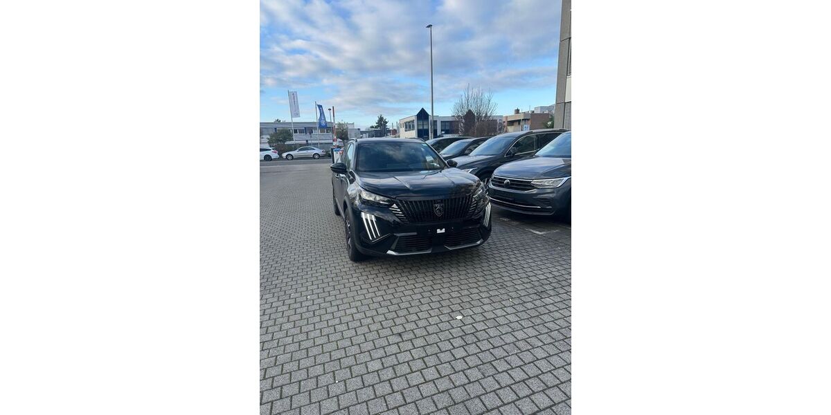 Peugeot 2008 17.071 km 23.580 &euro; Rüsselsheim 65428