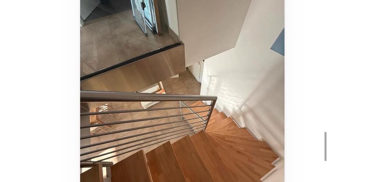 Maisonettenwohnung Wiesbaden Schierstein - 3 Zimmer, 103 m&sup2;, 1.850&euro; | Angebot:26270779