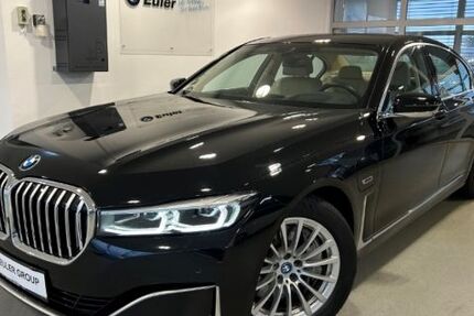 BMW 745