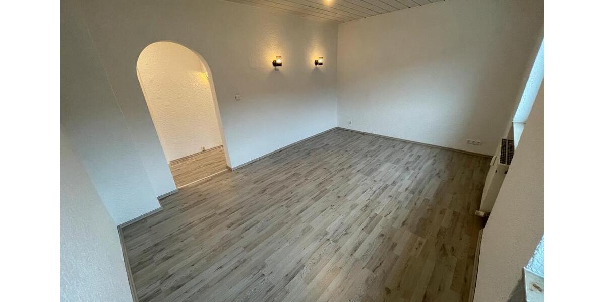 Etagenwohnung Rüdesheim am Rhein - 2 Zimmer, 54 m&sup2;, 750&euro; | Angebot:24848190