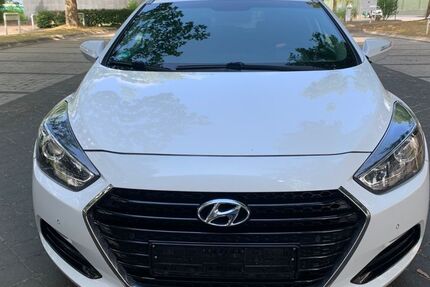 Hyundai i40 208.915 km 6.599 &euro; Mainz-Kastel 55252