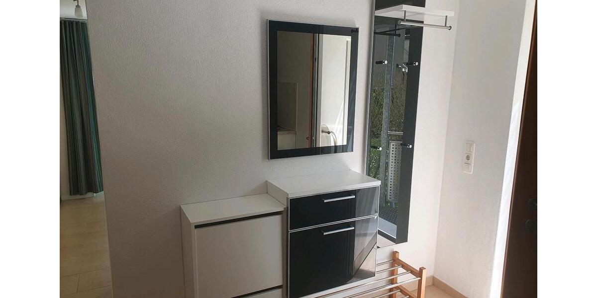 Erdgeschoßwohnung Wiesbaden Biebrich - 2 Zimmer, 44 m&sup2;, 960&euro; | Angebot:26338601