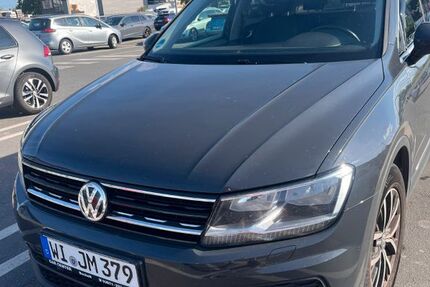VW Tiguan 238.623 km 12.500 &euro; Wiesbaden 65205