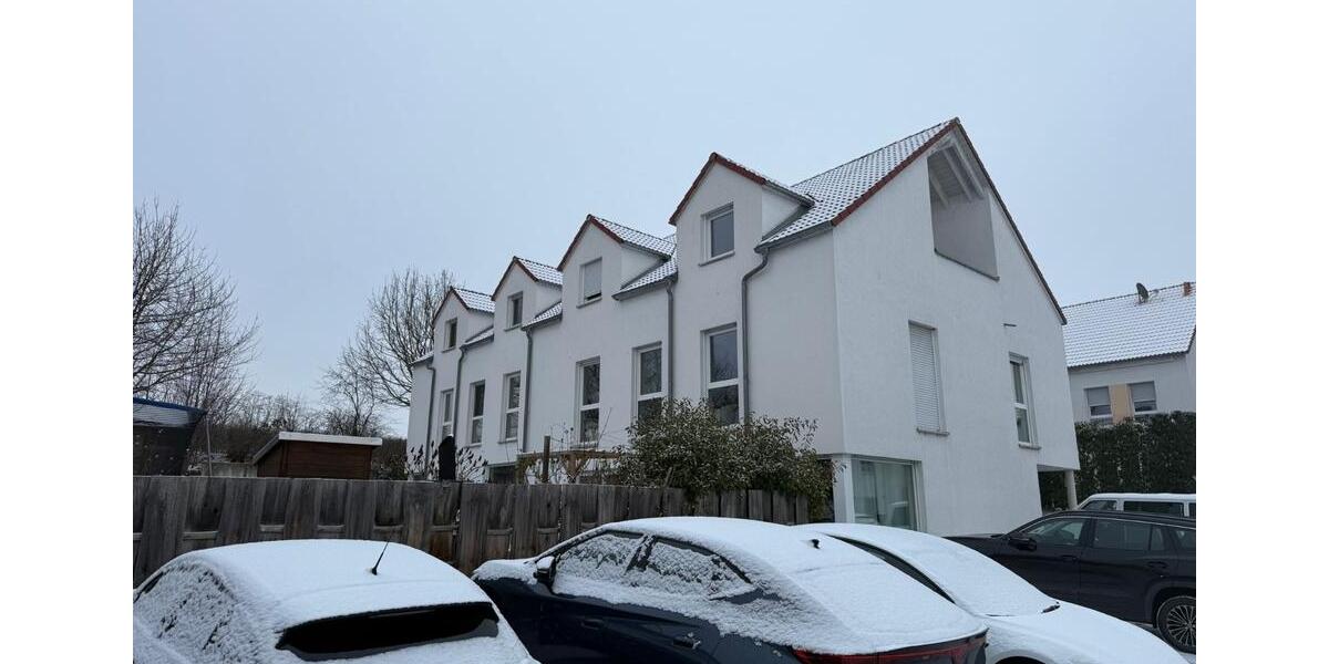 Einfamilienhaus Rüsselsheim am Main - 4 Zimmer, 400 m&sup2;, 725.000&euro; | Angebot:25230881