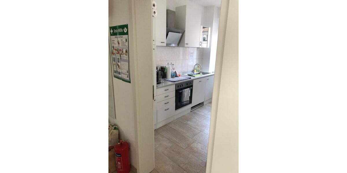 Erdgeschoßwohnung Wiesbaden Mainz-Amöneburg - 3 Zimmer, 70 m&sup2;, 1.300&euro; | Angebot:26278168