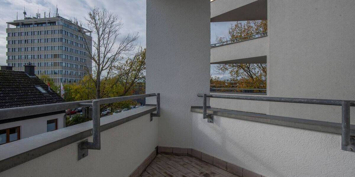 Etagenwohnung Wiesbaden Südost - 2 Zimmer, 81 m&sup2;, 245.000&euro; | Angebot:26160158