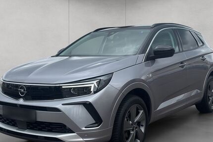 Opel Grandland (X) 33.559 km 24.950 € Frankfurt 60386