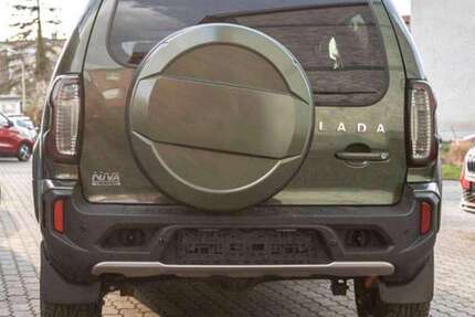 Lada Niva 44.600 km 15.900 &euro; Wiesbaden, Landeshauptstadt 65193