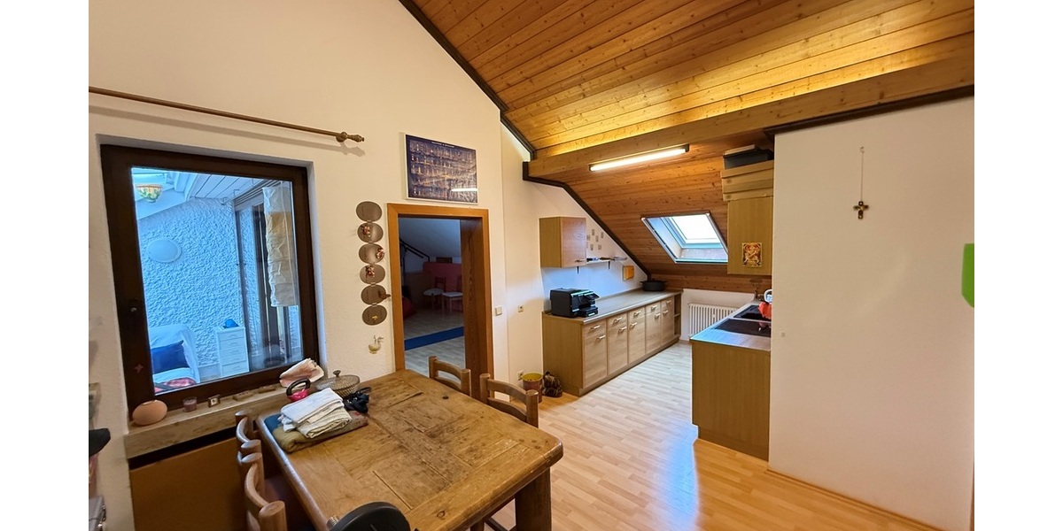 Kelkheim: Individuelles Architektenhaus in toller Villenlage - Einfamilienhaus Kelkheim | Angebot:24810403