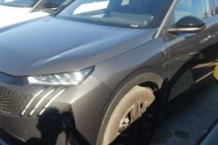 Peugeot 5008 21.127 km 27.680 &euro; Rüsselsheim 65428