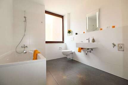 Wohnung zum Mieten in Wiesbaden 930 € 65 m²