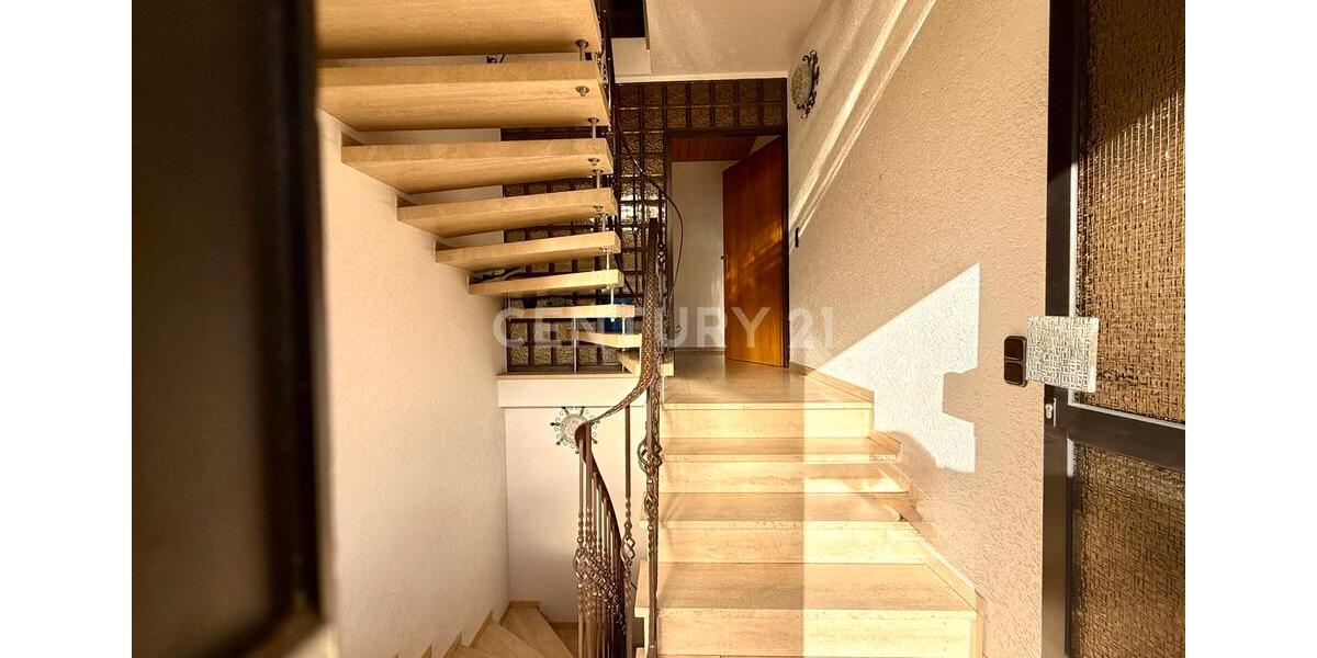 Erdgeschoßwohnung Groß-Gerau Gerau - 4 Zimmer, 121 m&sup2;, 1.400&euro; | Angebot:24571944
