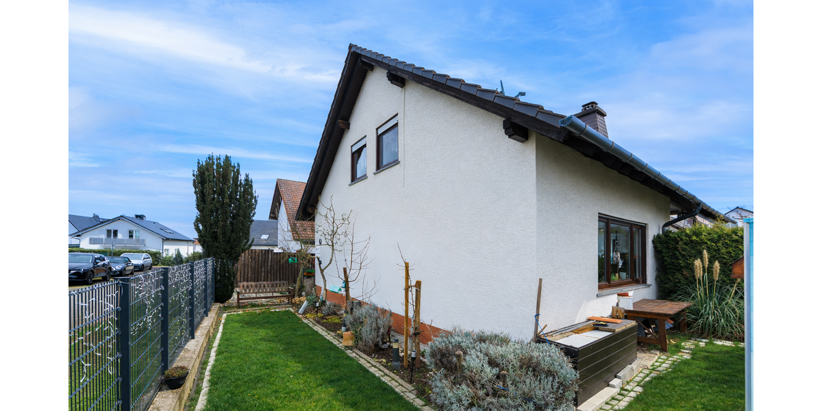 Einfamilienhaus Idstein - 6 Zimmer, 154 m&sup2;, 420.000&euro; | Angebot:26337832