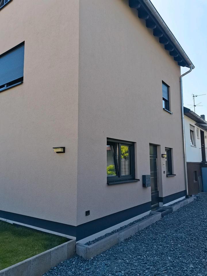 Einfamilienhaus - neuwertig