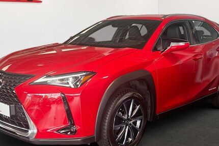 Lexus UX 19.985 km 27.970 € Frankfurt 60314
