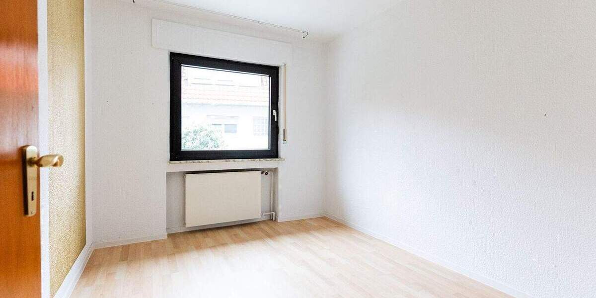 Mehrfamilienhaus, Wohnhaus Bischofsheim - 8 Zimmer, 695.000&euro; | Angebot:24966393