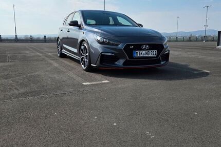 Hyundai i30 106.000 km 19.200 &euro; Hofheim 65719