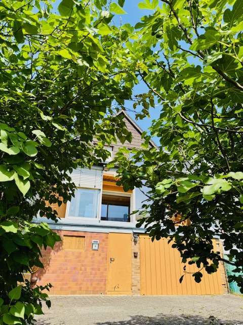 Haus zum Mieten in Kronberg 1.725 € 154.7 m²