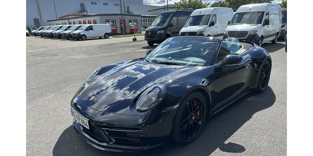 Porsche 911 Carrera 4 GTS Cabriolet 11.803 km 159.460 &euro; Mainz 55122