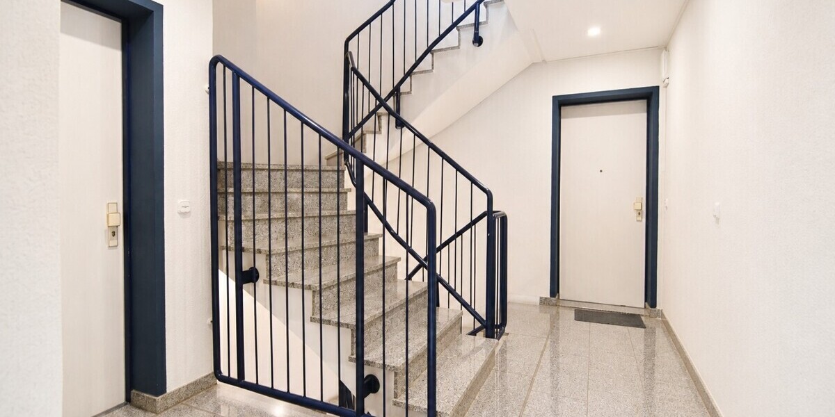 Wunderschöne 2 Zi Wohnung mit Kamin und TG PLatz - hier können Sie entspannen - Etagenwohnung Oberursel | Angebot:27270790