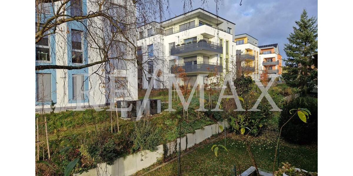 Sanierte 3 Zimmer Wohnung mit Balkon in Idstein - 860 € Warmmiete 3 zimmer