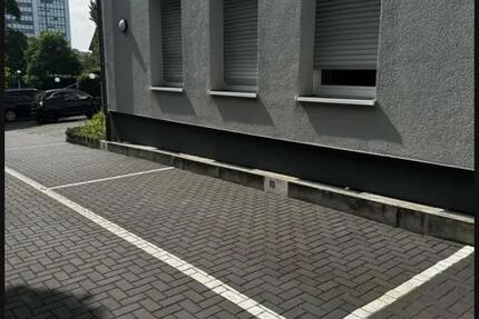 Garagen / Stellplätze Wiesbaden Südost - 80&euro; | Angebot:22084825