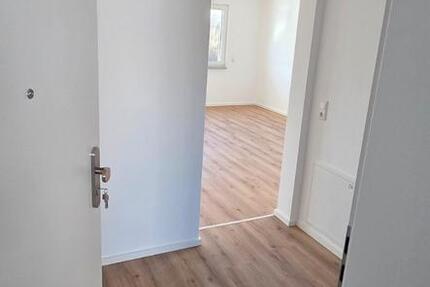 Wohnung Mörfelden-Walldorf Walldorf - 2 Zimmer, 70 m&sup2;, 1.400&euro; | Angebot:26042475