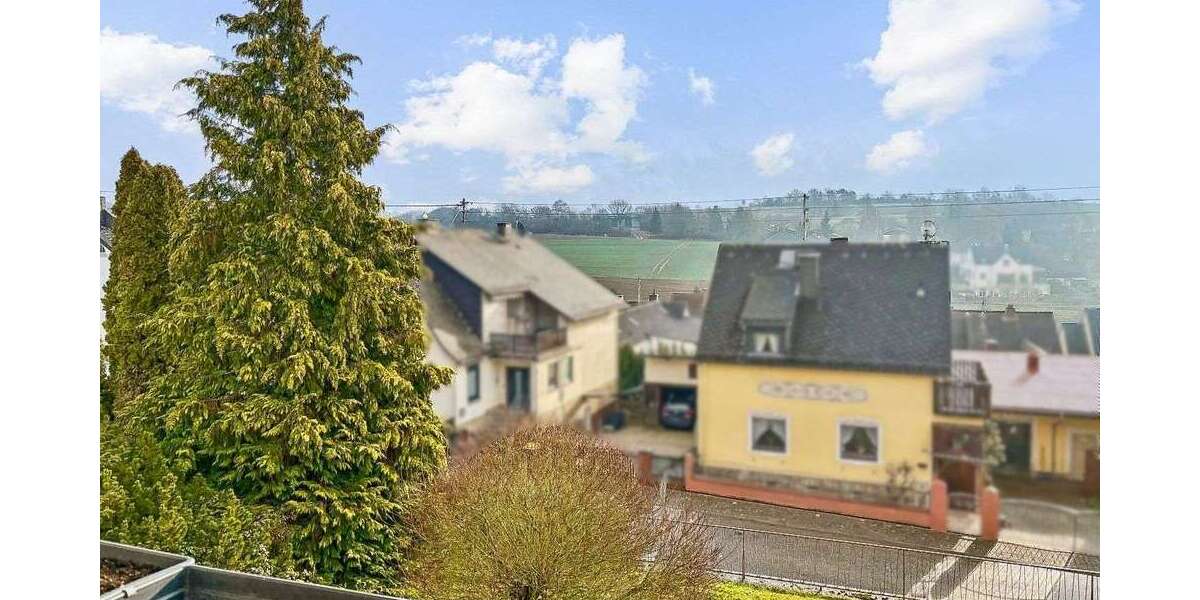 Etagenwohnung Taunusstein - 3 Zimmer, 79 m&sup2;, 169.000&euro; | Angebot:24685633