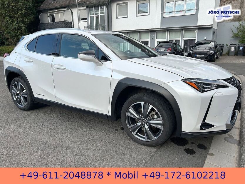Lexus UX 61.900 km 21.998 € Wiesbaden 65207