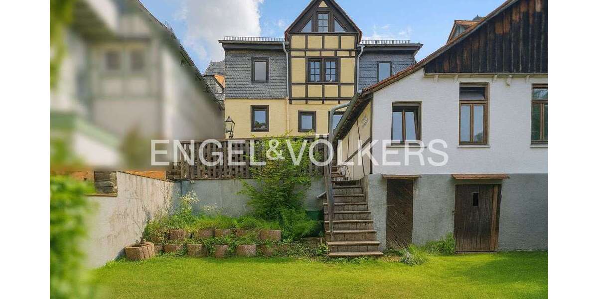 Haus zum Kaufen in Kronberg 690.000 € 175 m² 7 zimmer