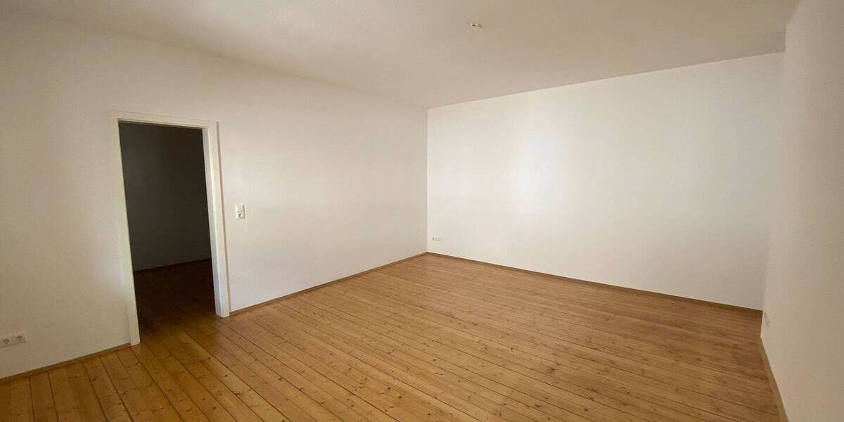 Etagenwohnung Mainz Weisenau - 2 Zimmer, 65 m&sup2;, 900&euro; | Angebot:26879012