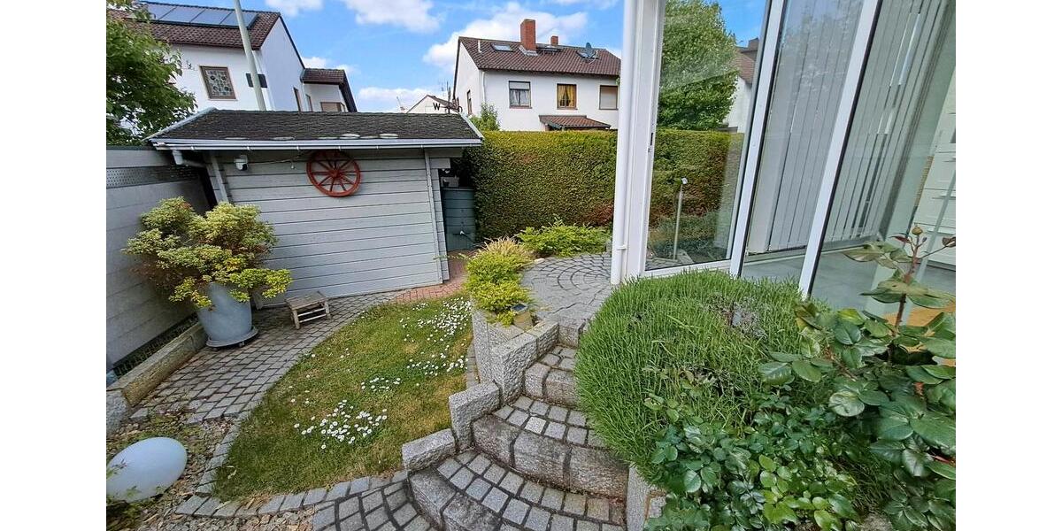 Reihenhaus Flörsheim am Main - 4 Zimmer, 140 m&sup2;, 1.780&euro; | Angebot:24788877