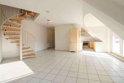 Wohnung zum Kaufen in Frankfurt am Main 248.000 € 52.19 m² 2 zimmer