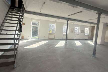 Gewerbeobjekt Niedernhausen-Niederseelbach Niederseelbach - 1.990&euro; | Angebot:26815323
