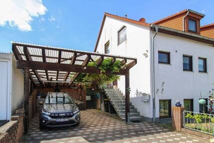 Zögern Sie nicht: Gepflegte Doppelhaushälfte mit Garten 5 zimmer