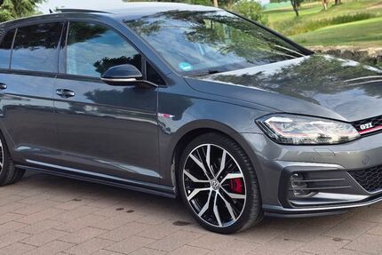 VW Golf 141.999 km 17.980 &euro; Büttelborn 64572