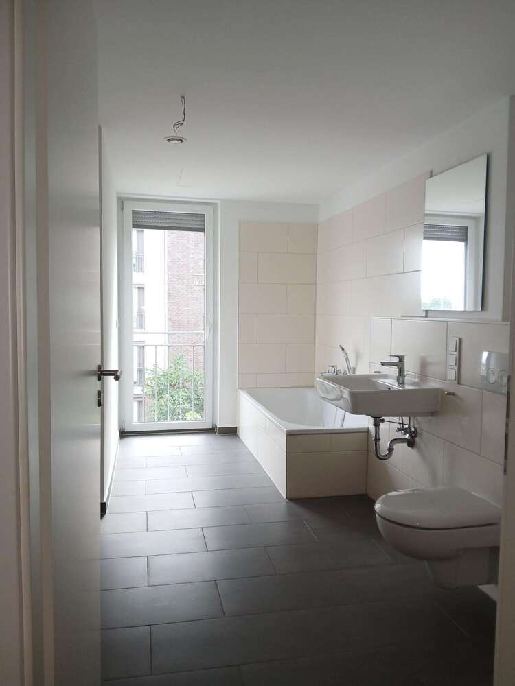 Wohnung zum Mieten in Frankfurt am Main 2.199 € 120.74 m²