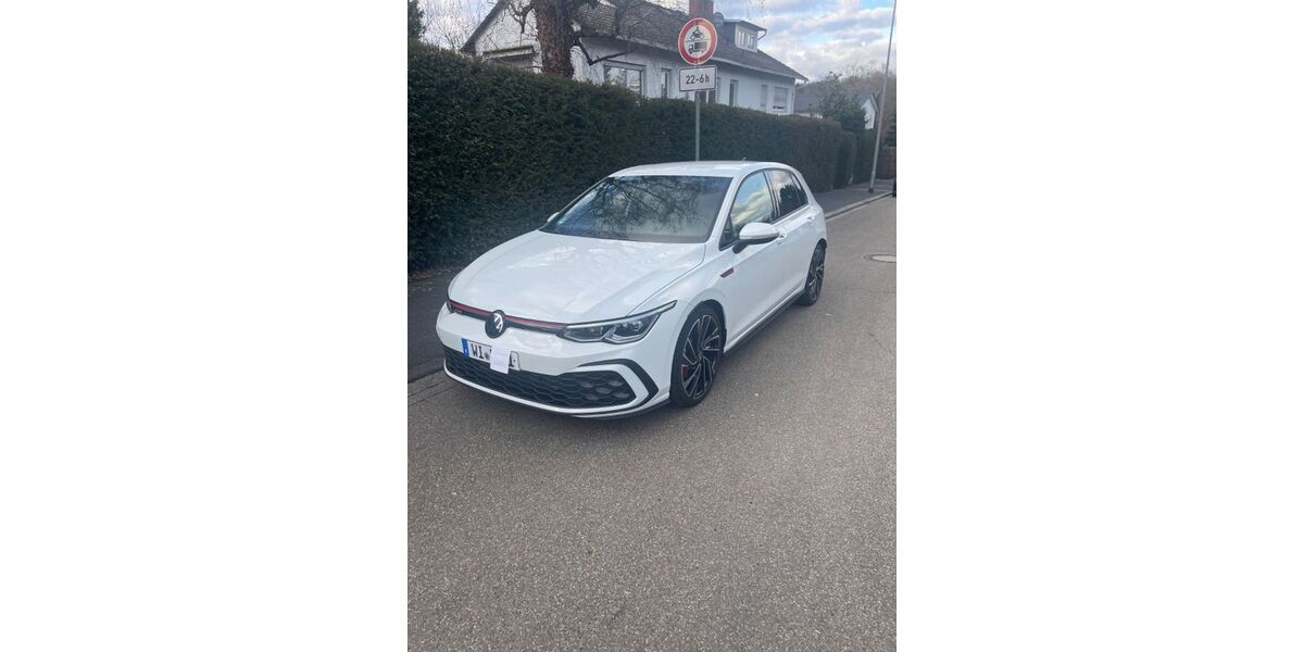 VW Golf 11.850 km 27.500 &euro; Wiesbaden 65193