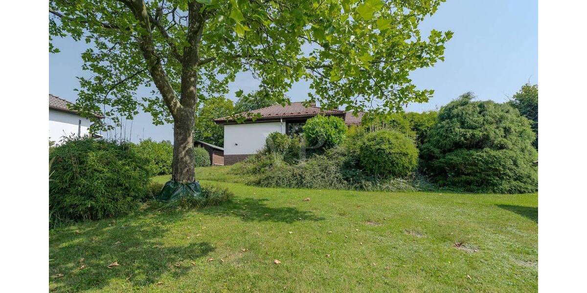 Bungalow Schmitten / Seelenberg Oberreifenberg - 6 Zimmer, 212 m&sup2;, 580.000&euro; | Angebot:26435801