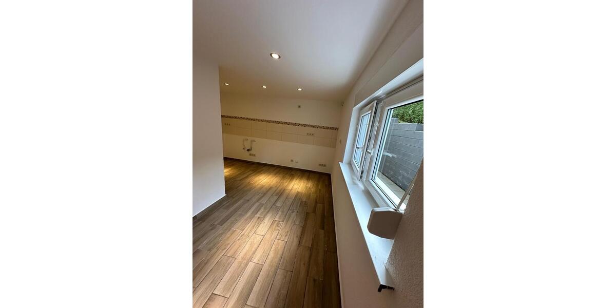 Erdgeschoßwohnung Niedernhausen - 1.5 Zimmer, 75 m&sup2;, 800&euro; | Angebot:26400685