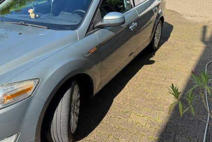 Ford Mondeo 243.000 km 3.900 € Bad Schwalbach 65307